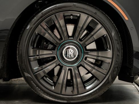 Used 2022 Rolls-Royce Ghost w/ Ghost Package AWD/4WD image 47