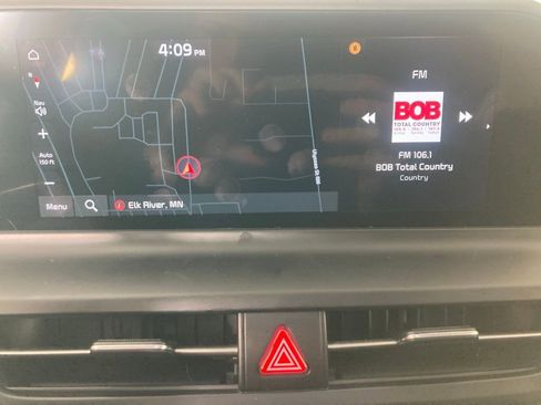 Certified 2024 Kia Seltos S image 3