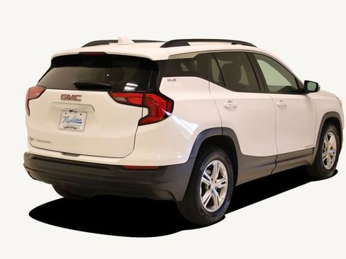 Used 2020 GMC Terrain SLE w/ Driver Convenience Package image 6