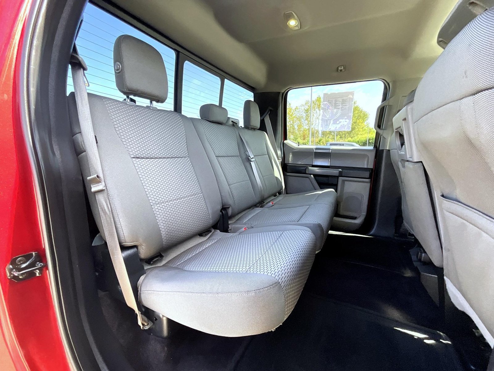 Used 2016 Ford F150 XLT w/ Equipment Group 302A Luxury AWD/4WD image 20