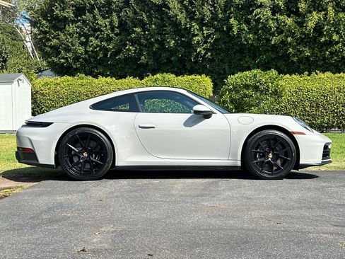 Certified 2026 Porsche 911 Carrera 4S AWD/4WD image 9