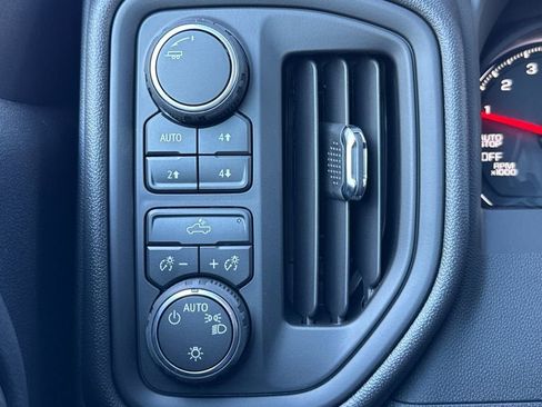 New 2026 Chevrolet Silverado 1500 Custom Trail Boss w/ Dark Appearance Package image 26