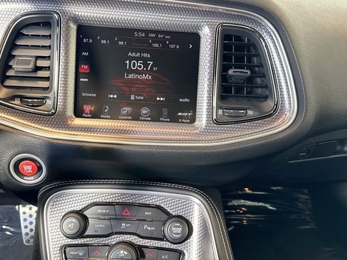 Used 2015 Dodge Challenger SRT Hellcat image 14