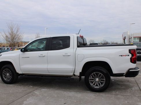 Used 2023 Chevrolet Colorado LT w/ LT Convenience Package II image 4