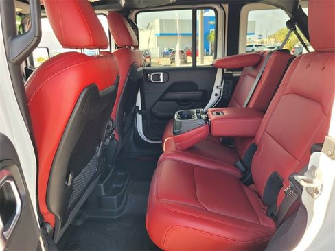 Used 2024 Jeep Wrangler Unlimited Rubicon 392 image 18