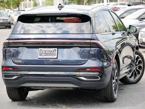 Used 2024 Lincoln Nautilus Reserve w/ Equipment Group 202A AWD/4WD image 25