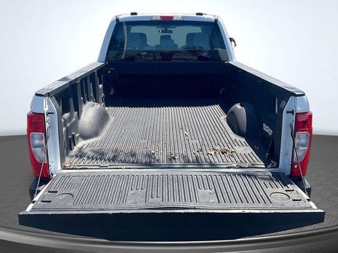 Used 2022 Ford F250 XL w/ Power Equipment Group AWD/4WD image 17