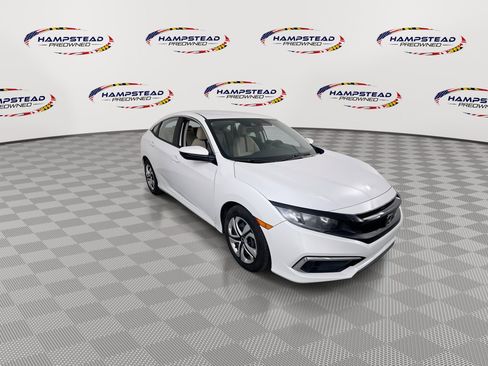 Used 2019 Honda Civic LX image 2