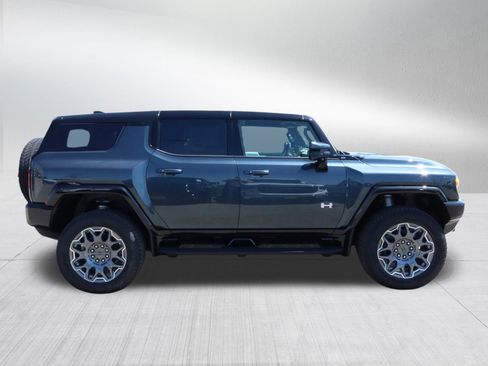 New 2025 GMC Hummer EV 3X image 8