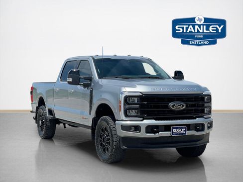 Used 2023 Ford F250 Lariat w/ Black Appearance Package AWD/4WD image 1