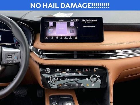 Certified 2025 INFINITI QX60 Sensory w/ Vision Package AWD/4WD image 6