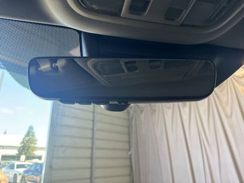 Used 2018 Honda Accord EX-L image 26