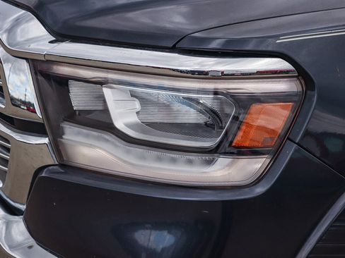 Used 2019 RAM 1500 Laramie RWD image 10