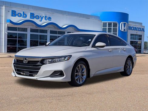 Certified 2022 Honda Accord LX image 7