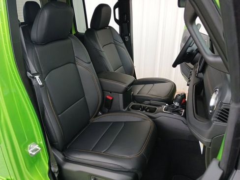 New 2025 Jeep Gladiator Sport S image 33