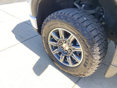 Used 2025 GMC Sierra 1500 AT4 AWD/4WD image 27