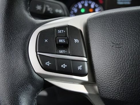Certified 2024 Ford Explorer XLT w/ Equipment Group 202A AWD/4WD image 24