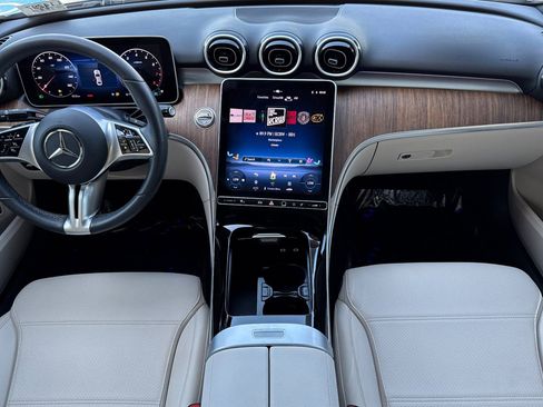 Certified 2025 Mercedes-Benz C 300 Sedan image 15