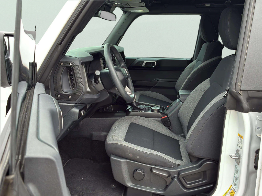 Used 2025 Ford Bronco 4-Door AWD/4WD image 27