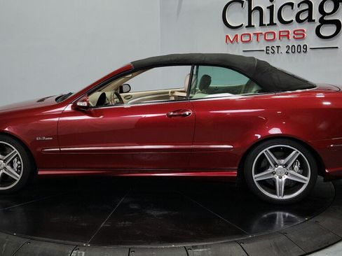 Used 2007 Mercedes-Benz CLK 63 AMG Cabriolet image 19