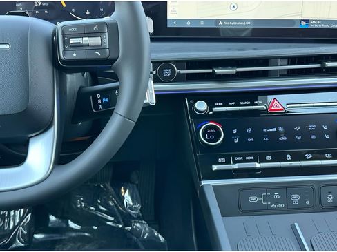 Used 2024 Hyundai Santa Fe Limited image 20