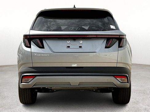Used 2025 Hyundai Tucson Limited image 6