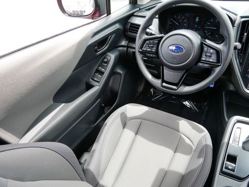Used 2024 Subaru Crosstrek 2.0i AWD/4WD image 9