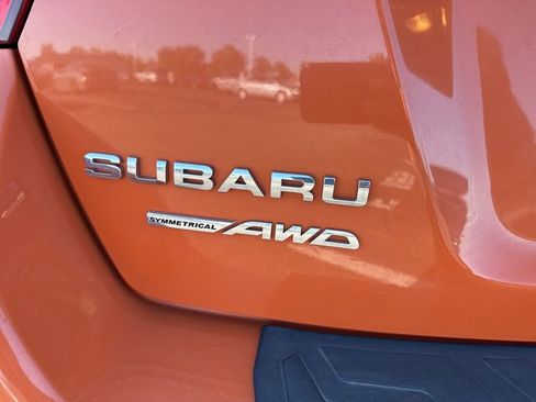 Used 2014 Subaru Crosstrek 2.0i Limited w/ Popular Package #2 AWD/4WD image 4