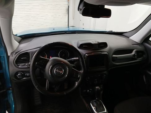 Used 2020 Jeep Renegade Altitude image 12