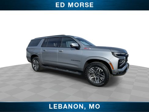 Certified 2025 Chevrolet Suburban Z71 image 2