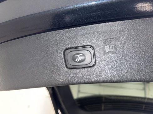 Used 2024 Ford Edge SEL w/ Convenience Package image 38