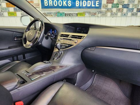 Used 2014 Lexus RX 350 AWD w/ Navigation Package image 2