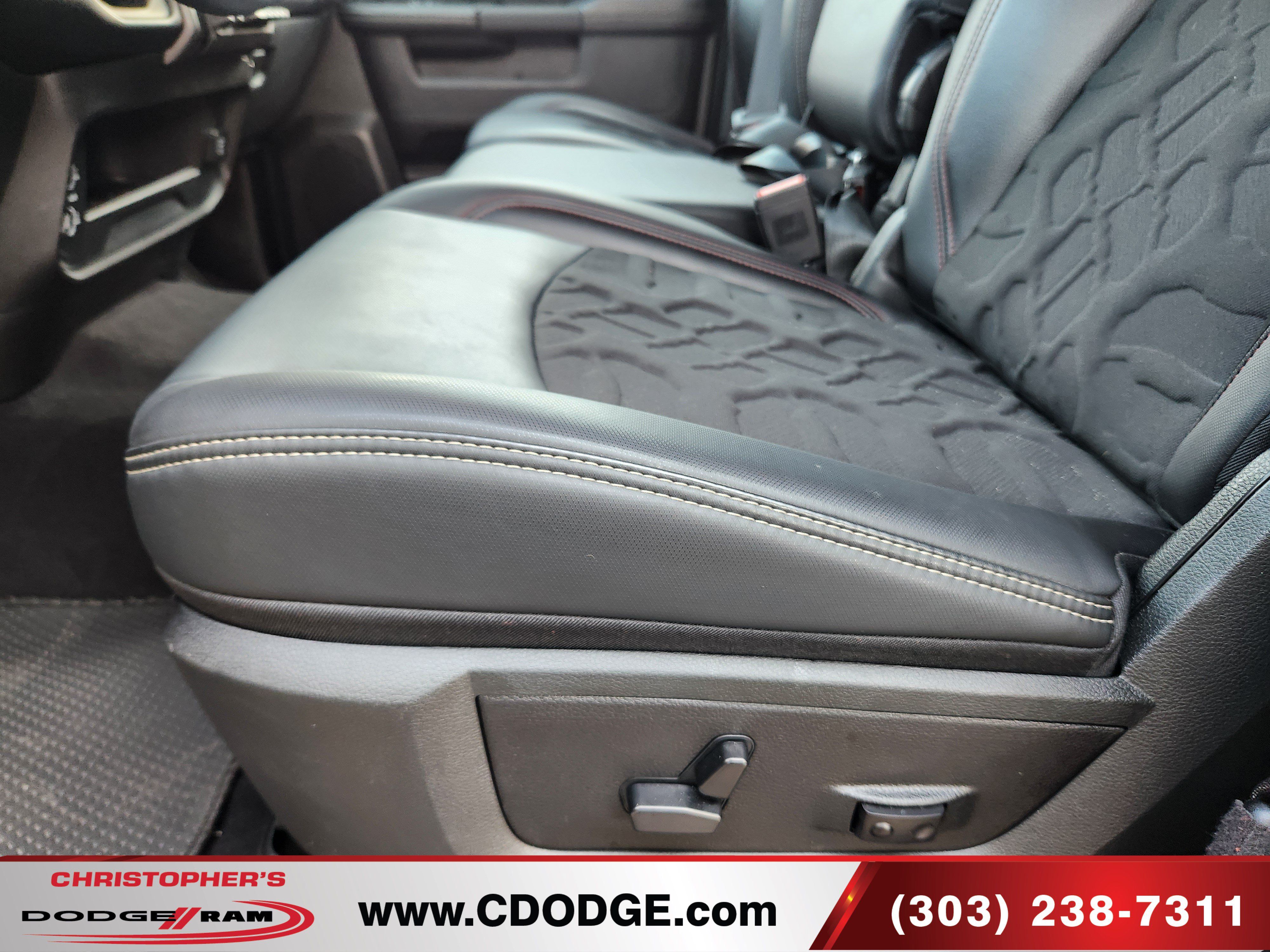 Used 2026 RAM 2500 Rebel AWD/4WD image 17