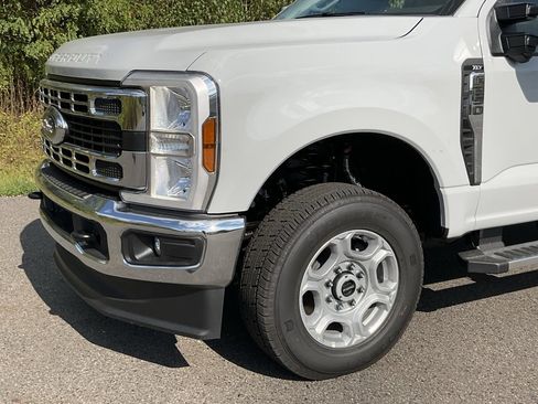 New 2026 Ford F250 XLT w/ 360-Degree Camera Package image 28