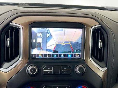 Used 2021 Chevrolet Silverado 3500 High Country w/ Z71 Off-Road Package AWD/4WD image 20