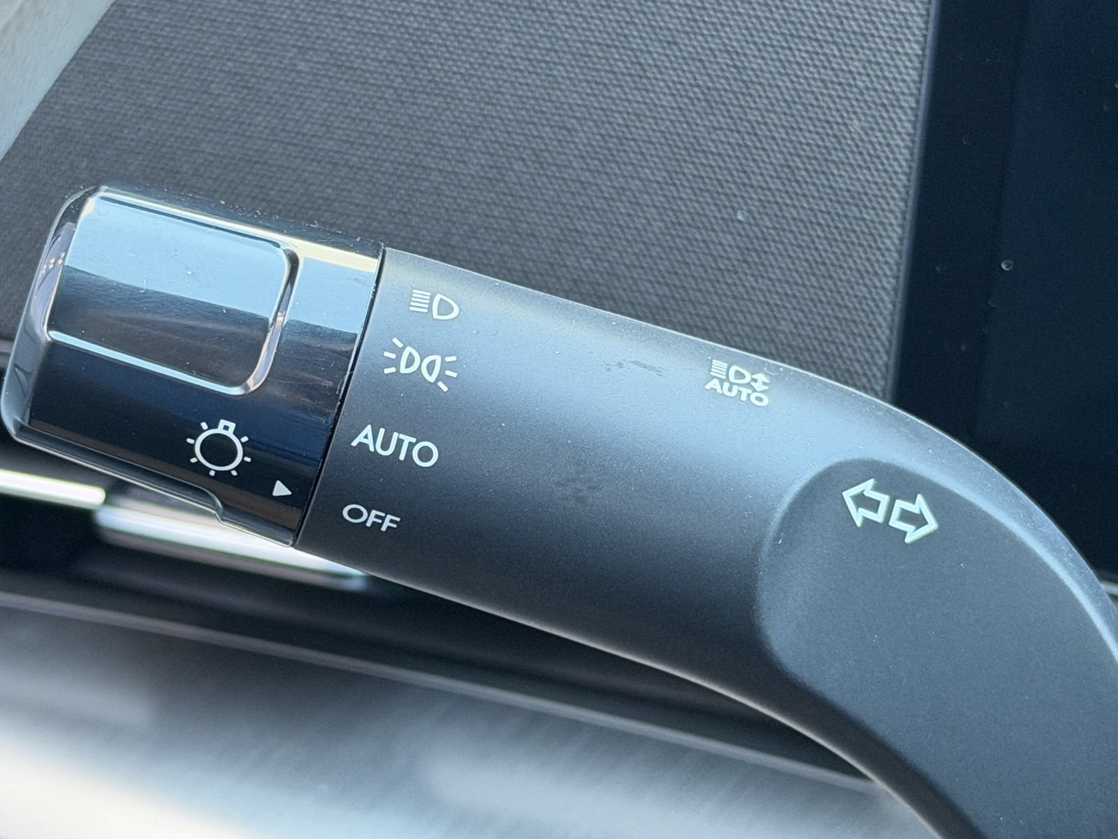 New 2026 Hyundai Kona SE FWD image 19