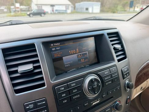 Used 2013 Nissan Armada SL AWD/4WD image 27