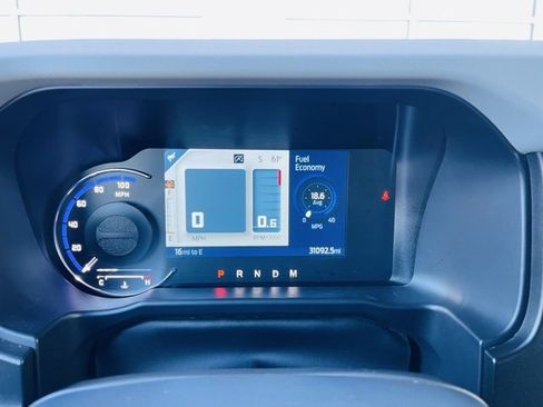 Used 2022 Ford Bronco Badlands image 12