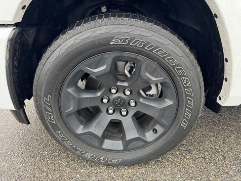 Used 2026 RAM 1500 Big Horn AWD/4WD image 8