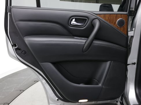 Used 2018 INFINITI QX80 4WD w/ Driver Assistance Package image 35