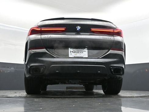New 2026 BMW X6 xDrive40i w/ Climate Comfort Package image 41