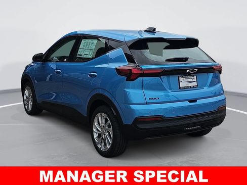 New 2027 Chevrolet Bolt LT FWD image 5