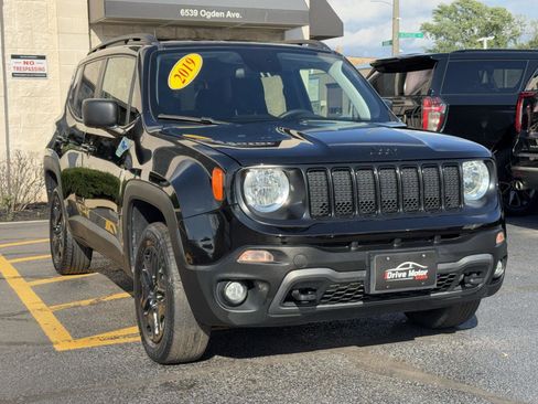 Used 2019 Jeep Renegade Sport image 8