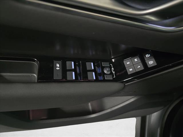 New 2026 Land Rover Range Rover Velar S AWD/4WD image 27