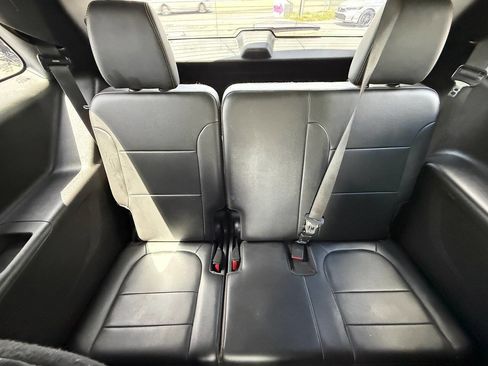 Used 2019 Chevrolet Traverse RS w/ LPO, Floor Liner Package image 25