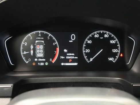 Used 2024 Honda Pilot TrailSport image 7