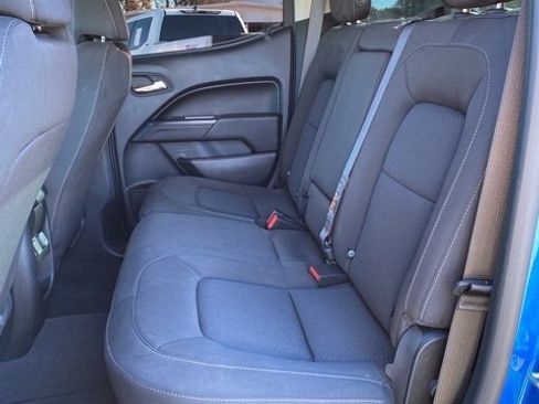 Used 2022 Chevrolet Colorado LT image 21