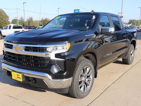Used 2023 Chevrolet Silverado 1500 LT image 7