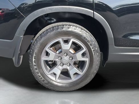 Used 2023 Honda Passport TrailSport image 28