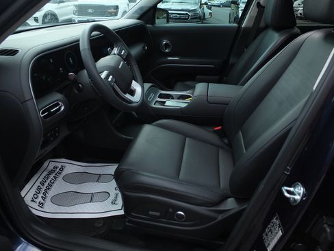 Used 2026 Hyundai Palisade Limited FWD image 12